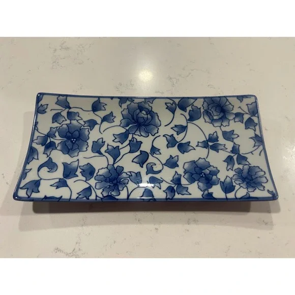 Williams Sonoma Blue White Floral Rectangular Ceramic Tray Dish Sush Platter - Picture 1 of 3